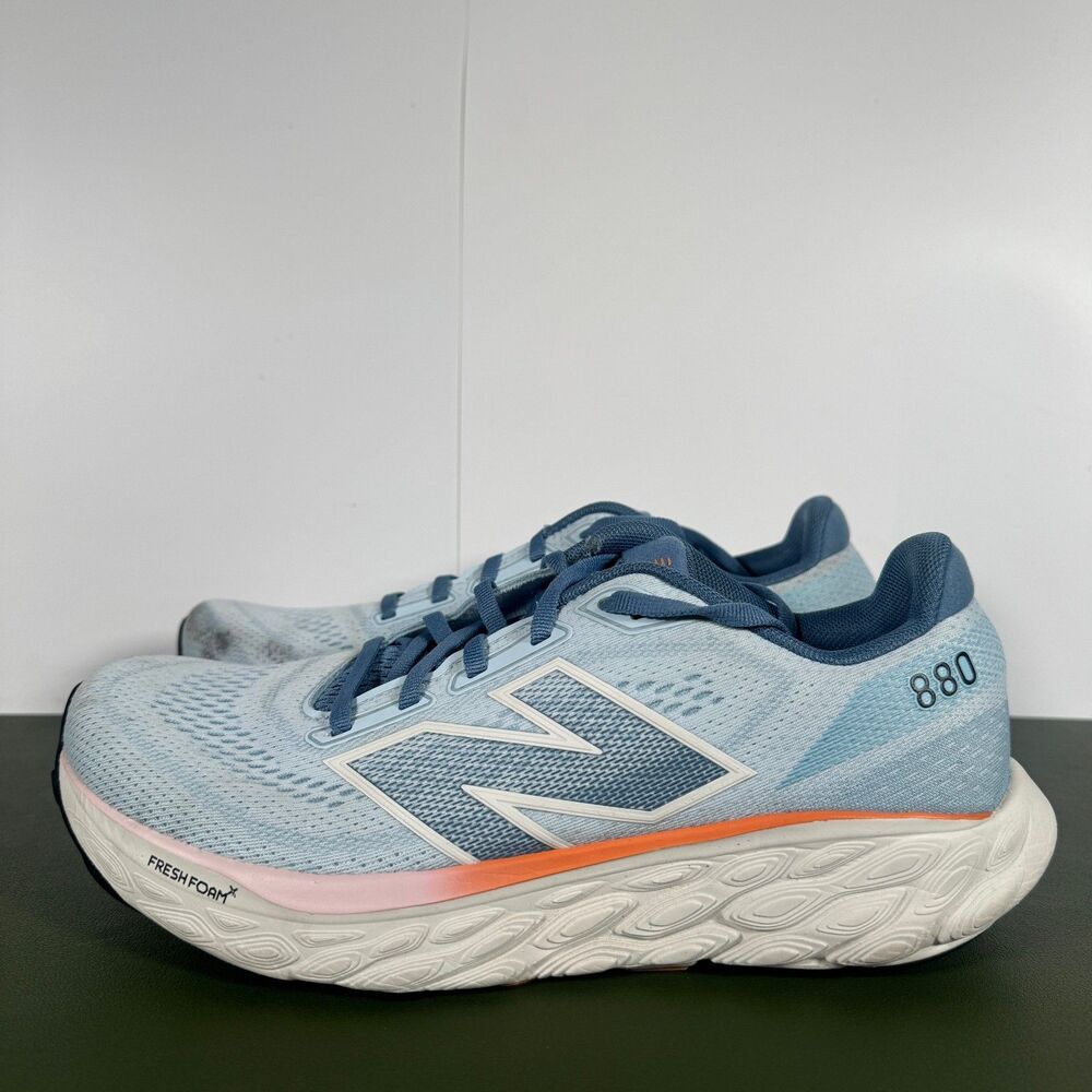 New Balance Womens (9.5 Medium B/M) 880 V14 Cushioned Sneakers